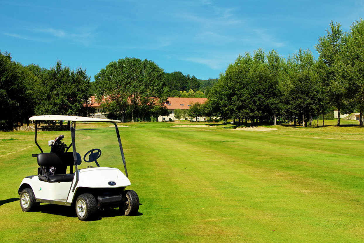 SE ALQUILA Ático Dúplex con vistas al Golf
