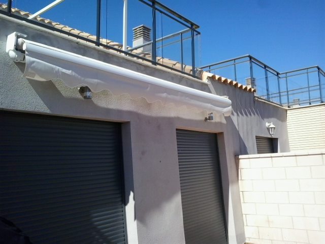 SE ALQUILA ático dúplex en Campo de Golf