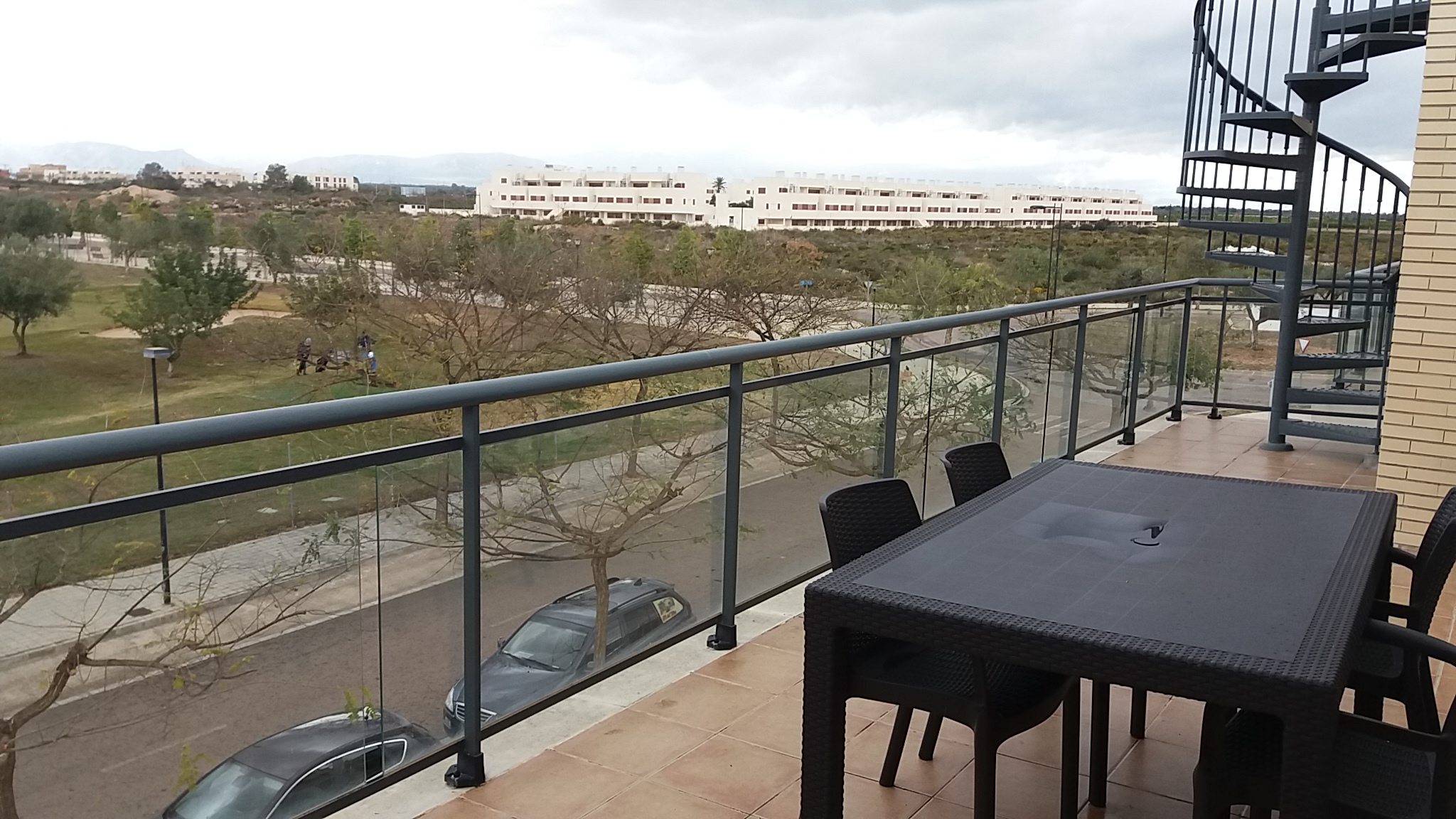 SE ALQUILA Ático Dúplex con vistas al Golf