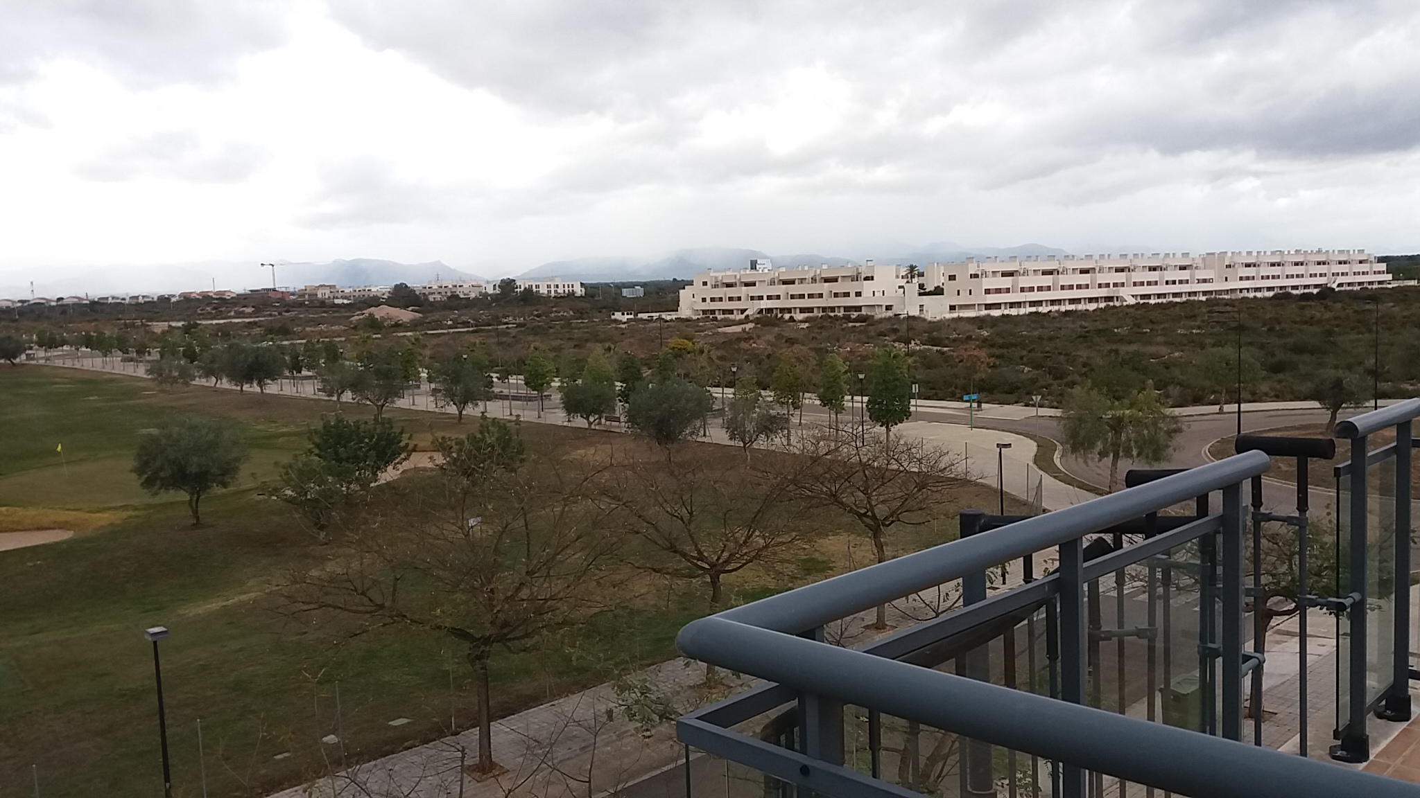 SE ALQUILA Ático Dúplex con vistas al Golf