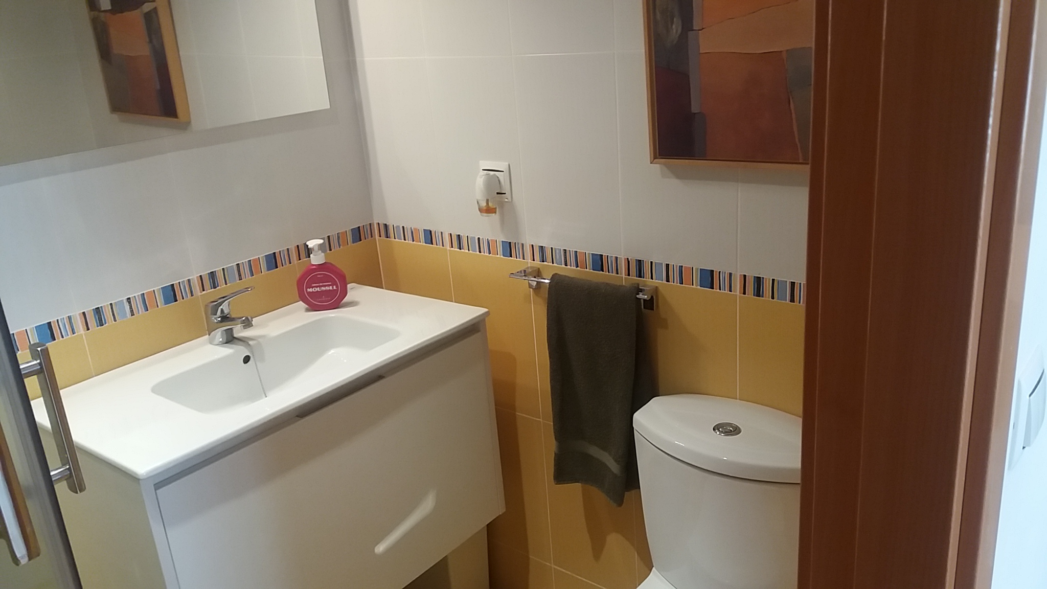 SE ALQUILA apartamento Bajo con jardin 4/6 personas