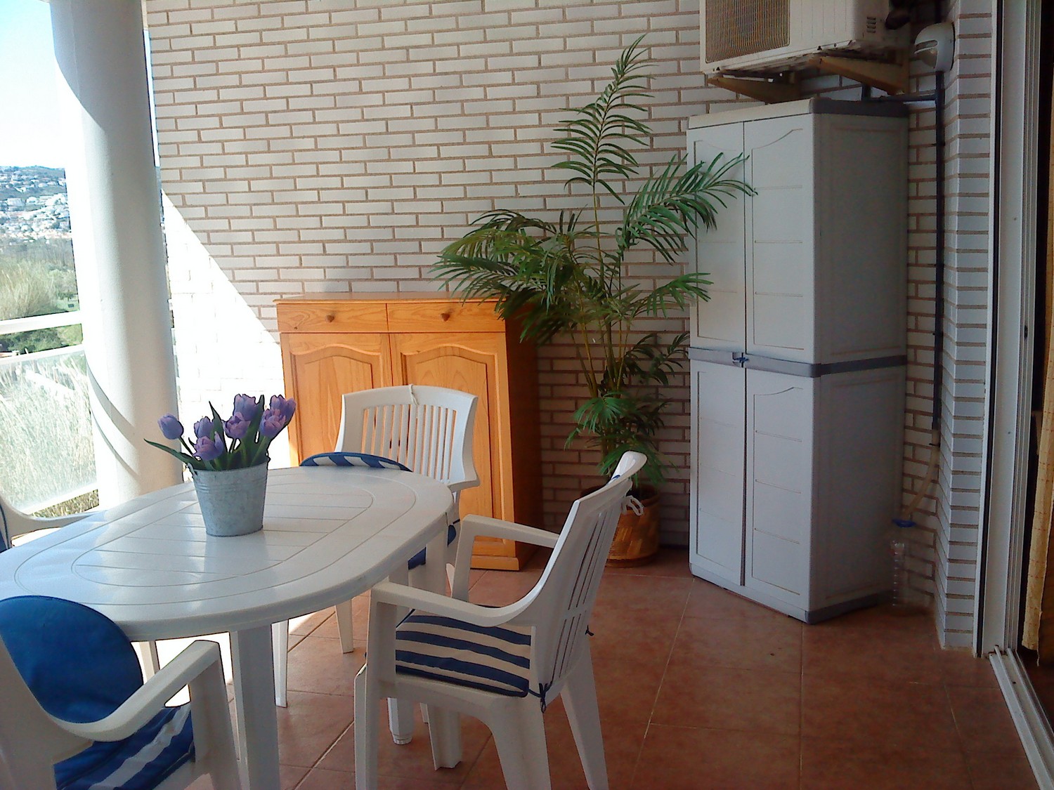 SE ALQUILA en Peñiscola con VISTAS AL MAR