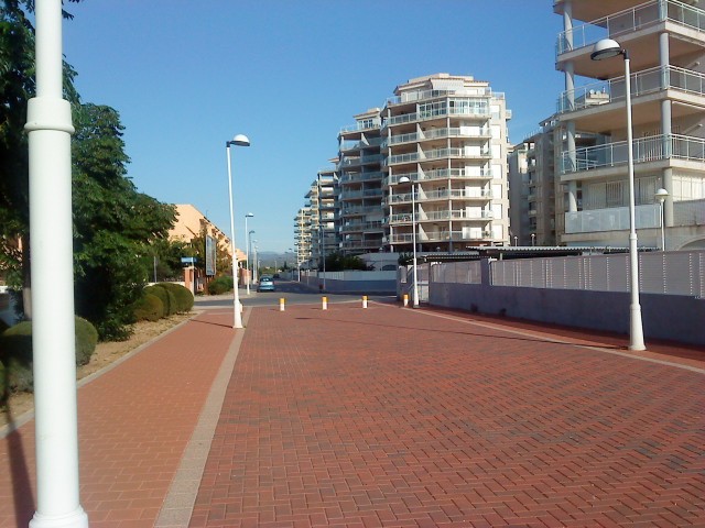 SE ALQUILA en Peñiscola con VISTAS AL MAR