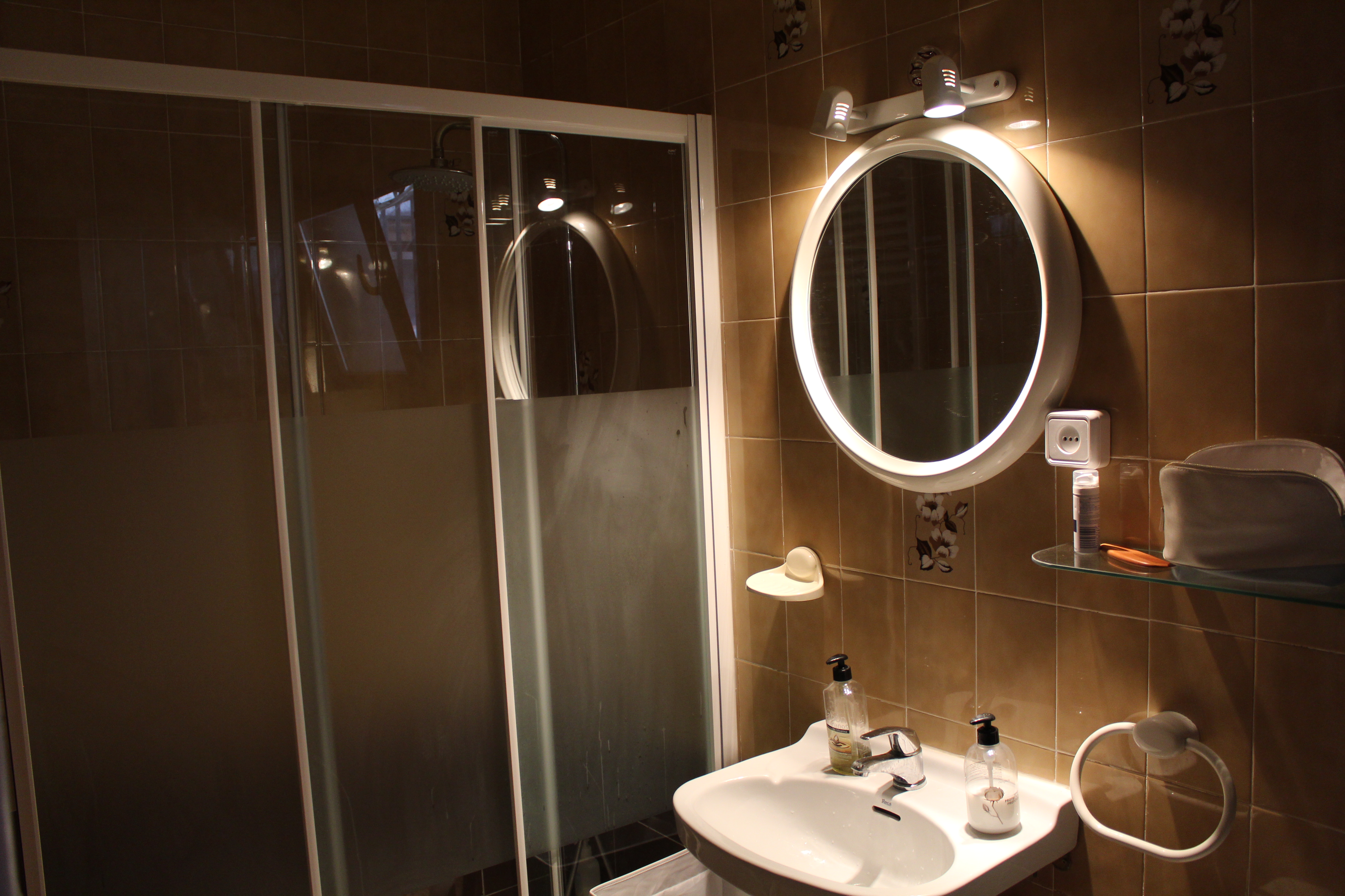 SE ALQUILA casa en Atalayas con vista Mar y Castillo de Peñíscola