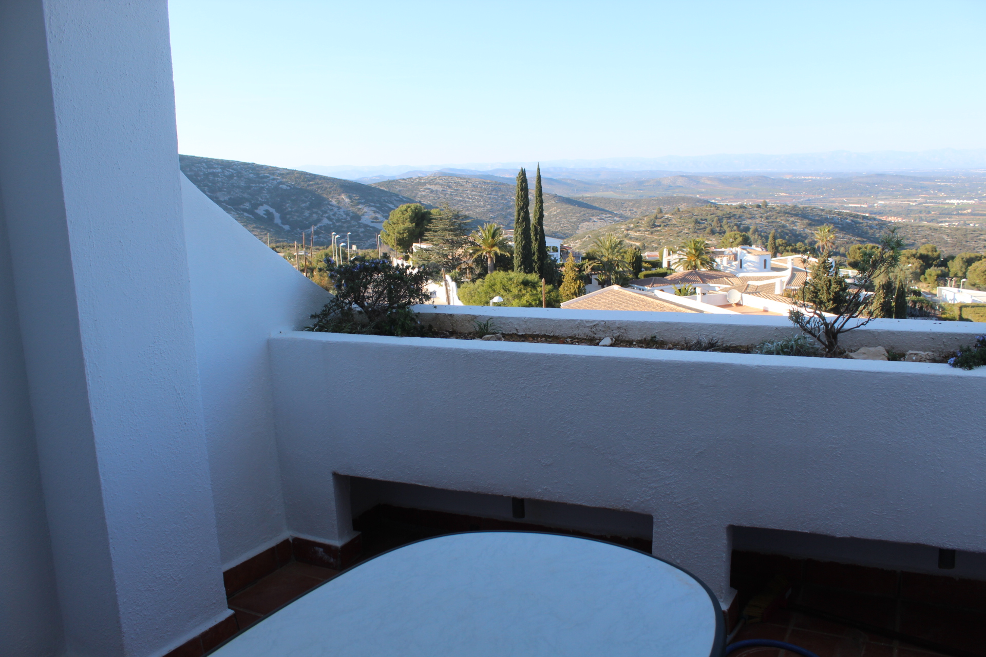 SE ALQUILA apartamento para 4 pers