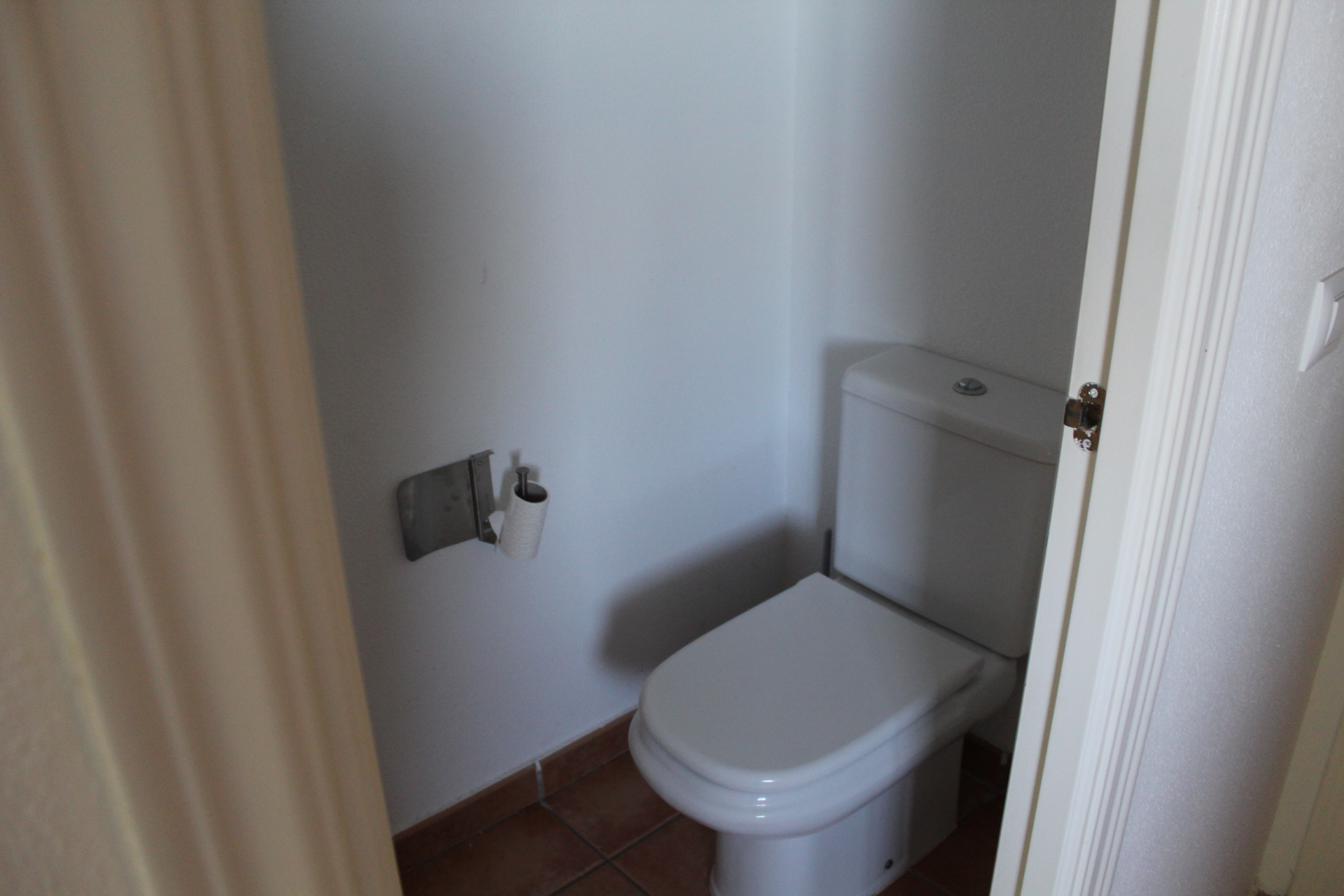 SE ALQUILA apartamento para 4 pers