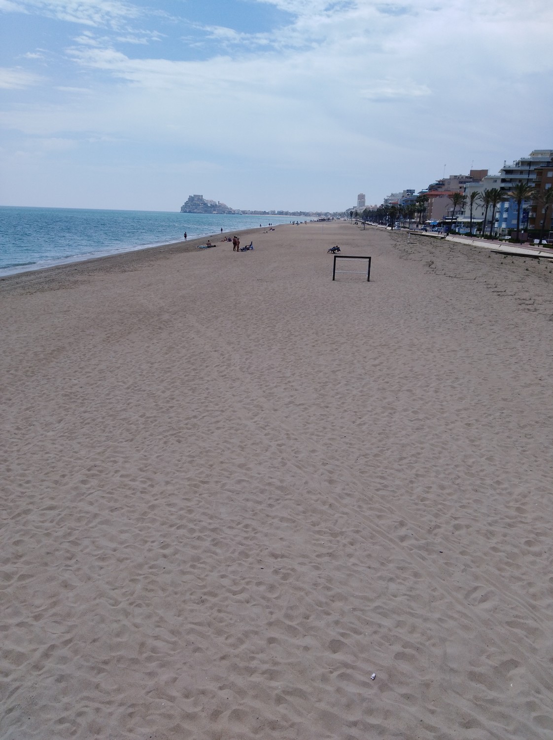 SE ALQUILA en Peñiscola con VISTAS AL MAR