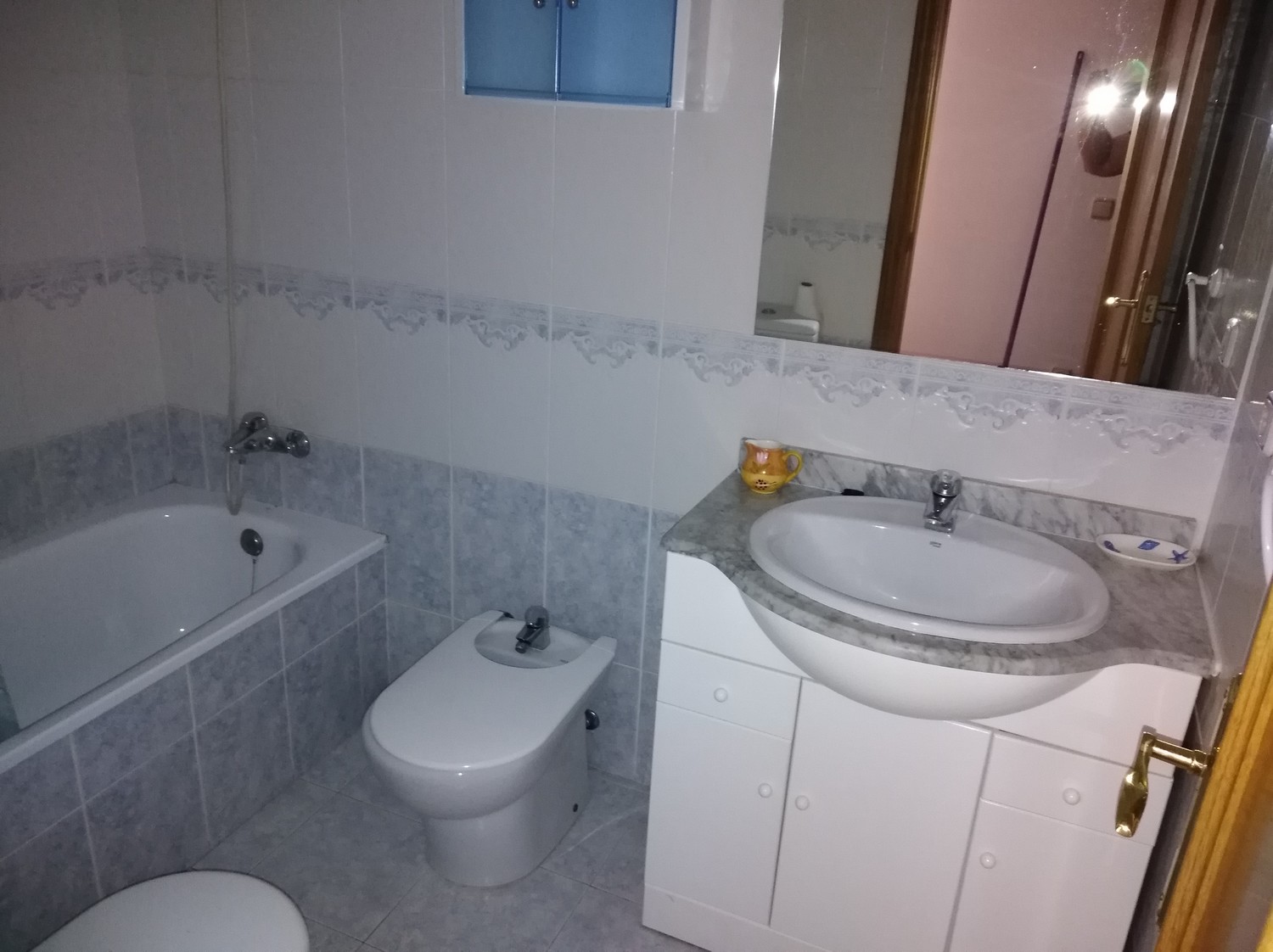 SE ALQUILA en Peñiscola con VISTAS AL MAR