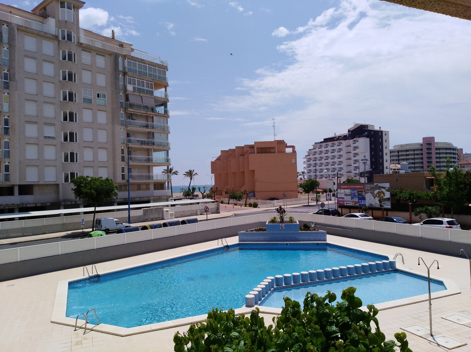 SE ALQUILA en Peñiscola con VISTAS AL MAR