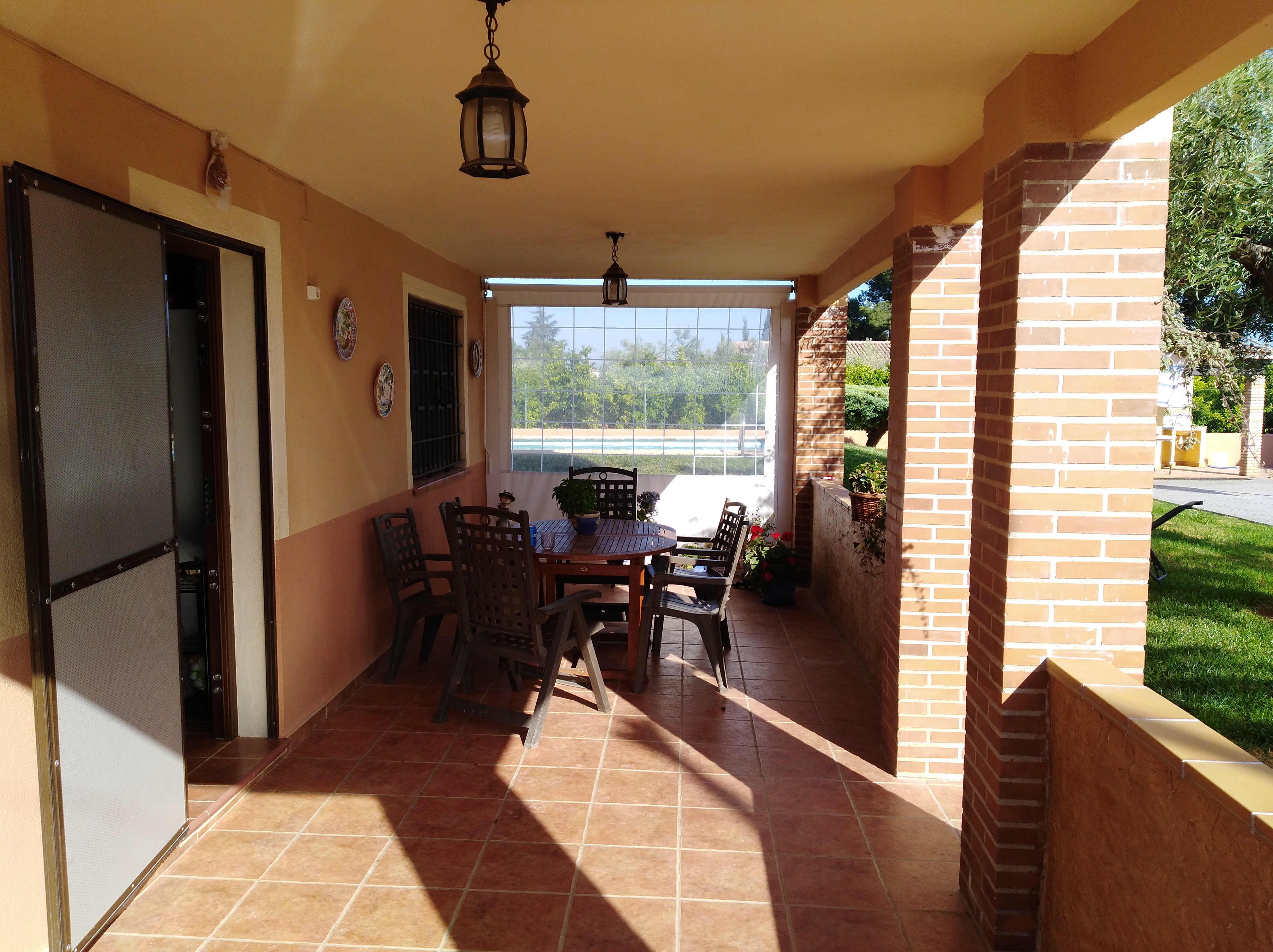 SE VENDE Chalet individual con piscina en Benicarló.