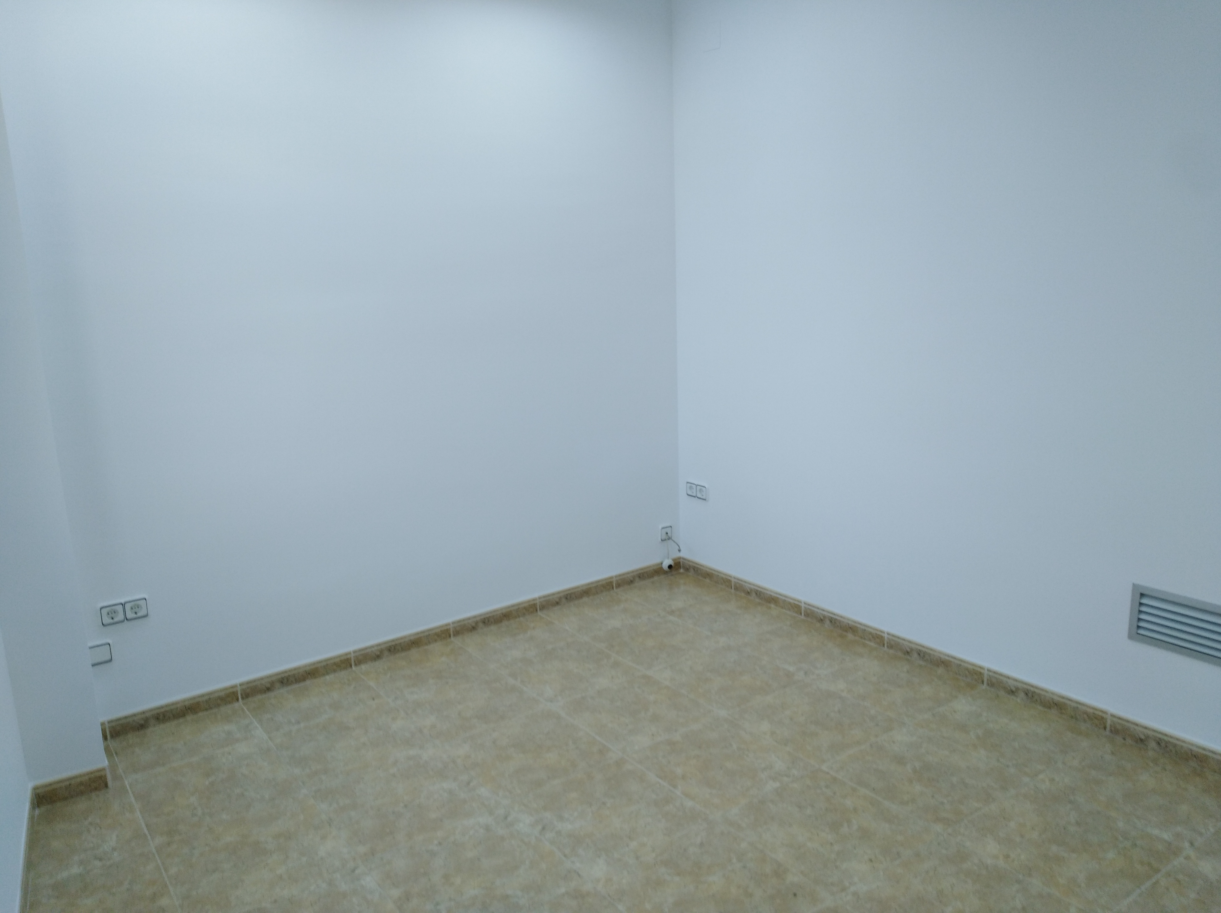 SE VENDE Local comercial equipado en Benicarló