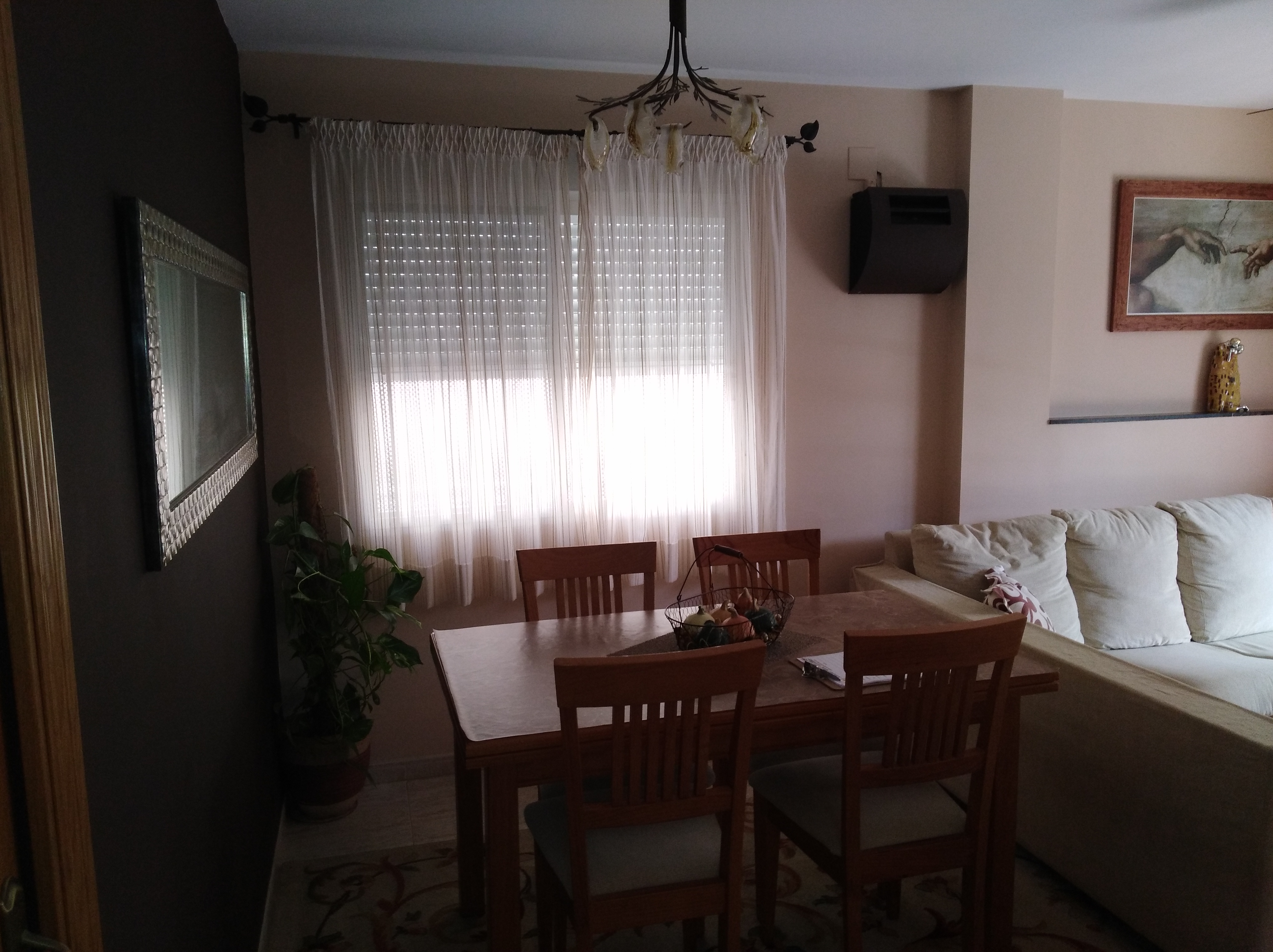 SE VENDE CHALET individual con piscina