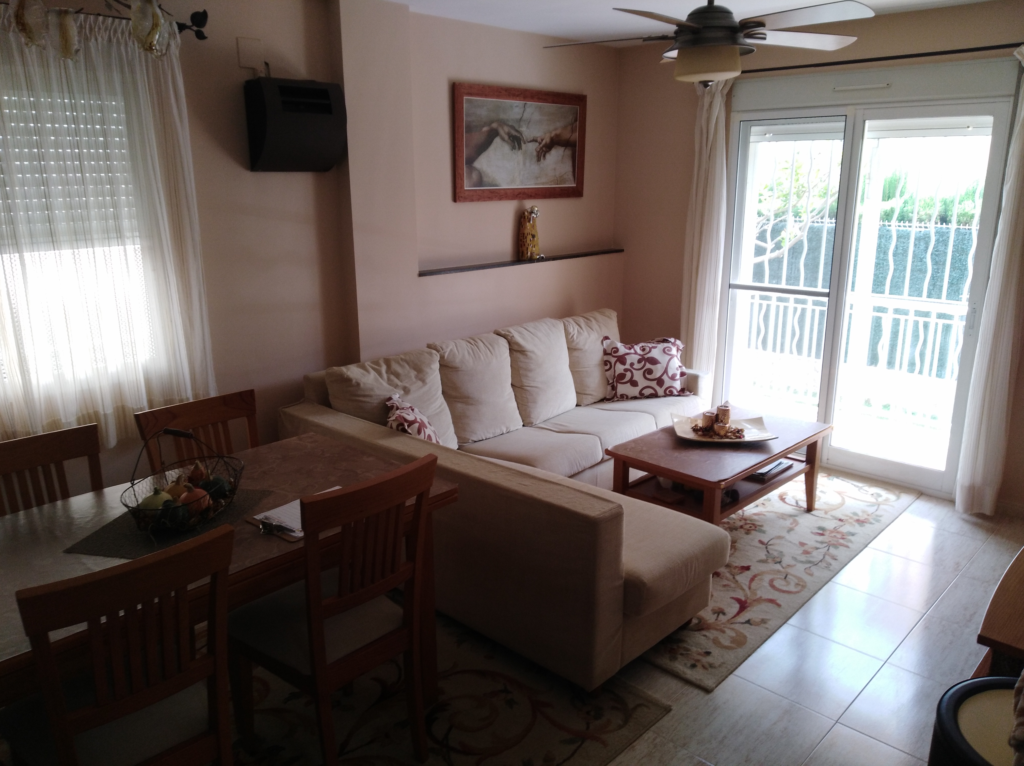 SE VENDE CHALET individual con piscina